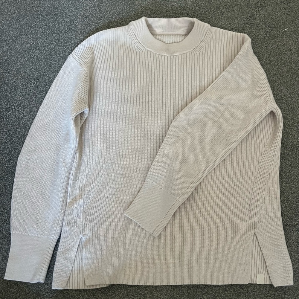 Women’s Lululemon Cream Sweater